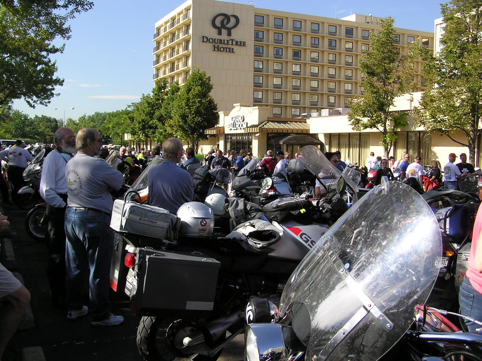 Rally motorcycles packed into the Denver Doubletree parking lot on the morning of the 2005 Iron Butt Rally start.