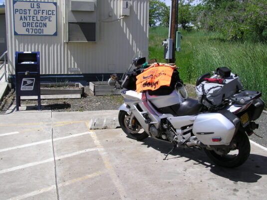 Antelope, Oregon post office stop
