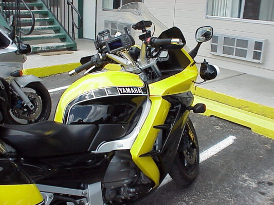 Todd's FJR and some FJR-kles