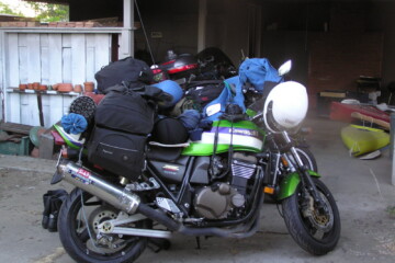 Green Kawasaki loaded for the trip