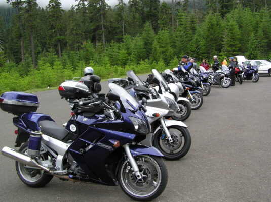 FJRs lined up at the stop