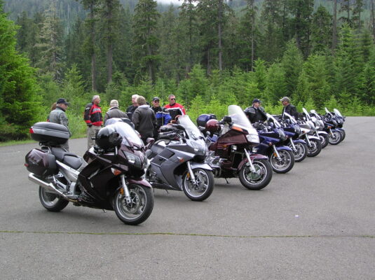 Row of FJRs